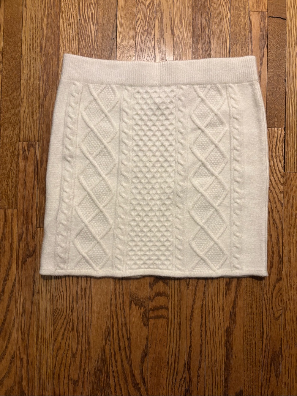 NWT Mango White Cable Knit Mini Skirt - Women's Knit Skirt